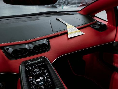 Used 2022 Lamborghini Aventador Countach AWD/4WD image 20