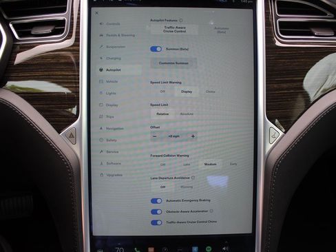 Used 2015 Tesla Model S 85D AWD/4WD image 11