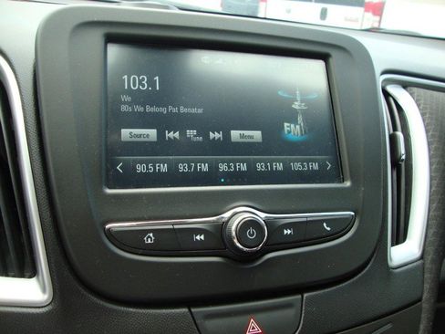 Used 2017 Chevrolet Malibu LS image 8