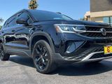 Used 2022 Volkswagen Taos SEL w/ Panoramic Sunroof Package image 5