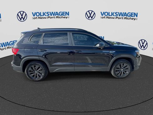 Certified 2024 Volkswagen Taos S FWD image 15