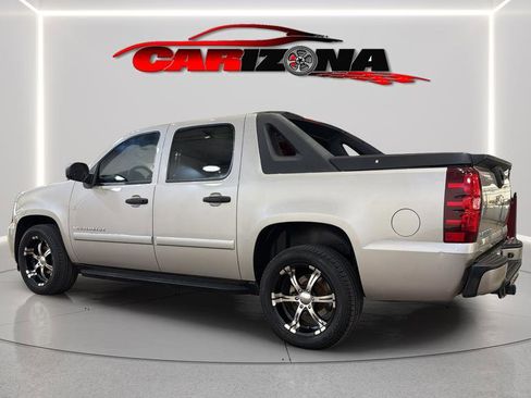 Used 2007 Chevrolet Avalanche LS image 5