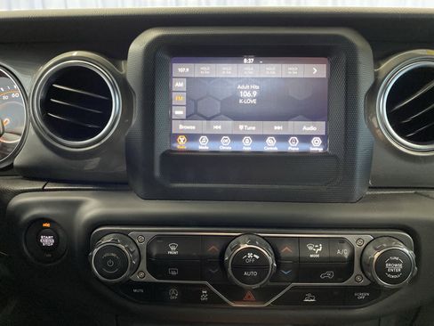 Certified 2021 Jeep Wrangler Unlimited Sahara image 16