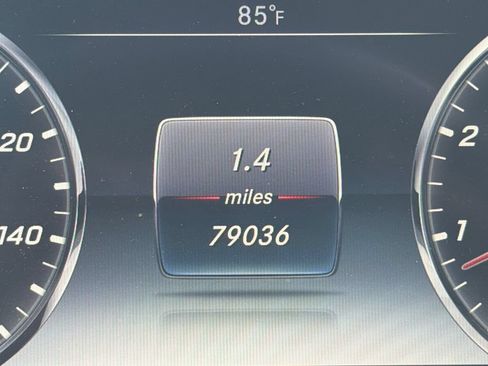 Used 2016 Mercedes-Benz S 550 4MATIC Sedan image 8