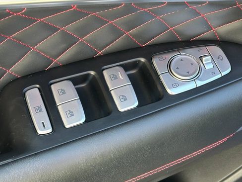 Used 2019 Genesis G70 2.0T Advanced w/ Sport Package AWD/4WD image 14
