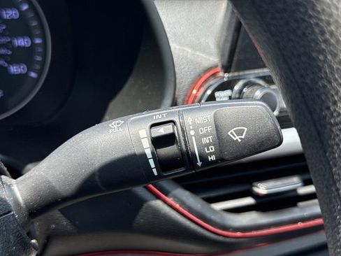 Used 2020 Kia Forte LXS FWD image 25