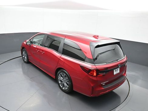 Used 2025 Honda Odyssey Touring image 44