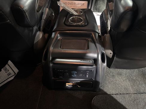 Used 2020 GMC Savana 2500 Extended w/ Enhanced Convenience Package image 31