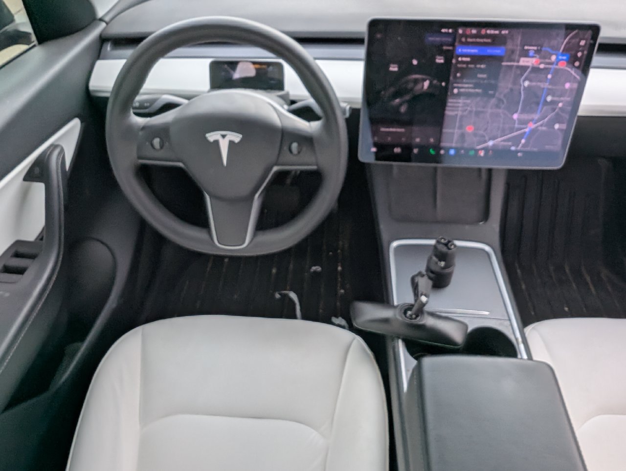 Used 2021 Tesla Model Y Long Range AWD/4WD image 9