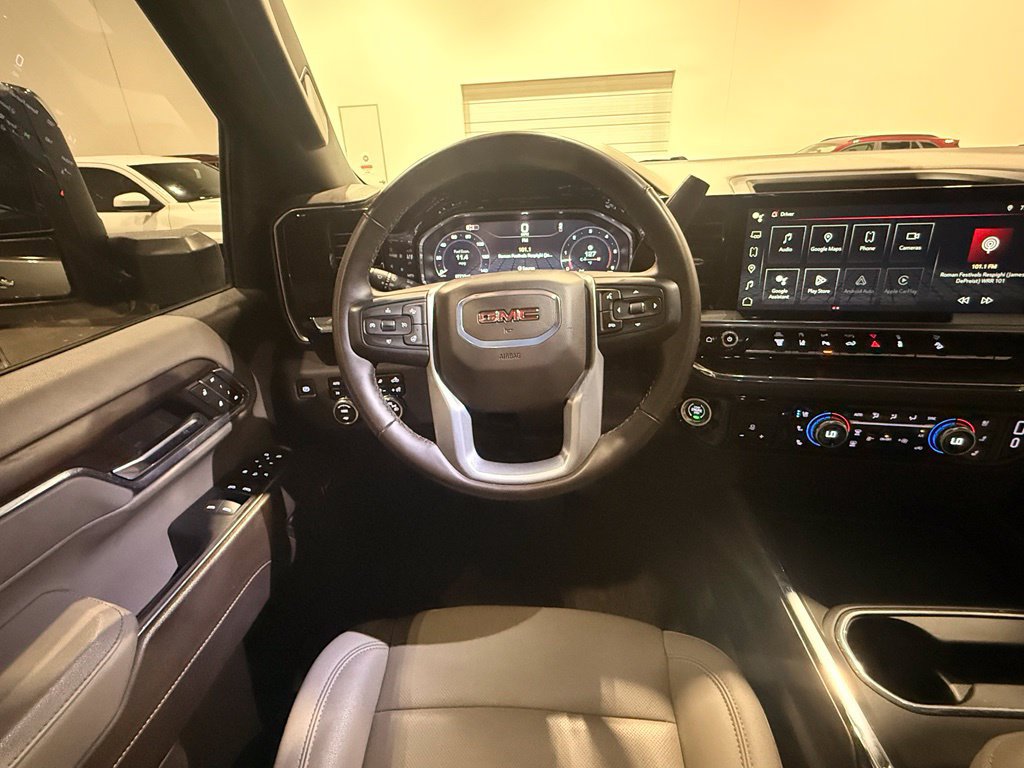Used 2024 GMC Sierra 2500 SLT w/ SLT Premium Package AWD/4WD image 31