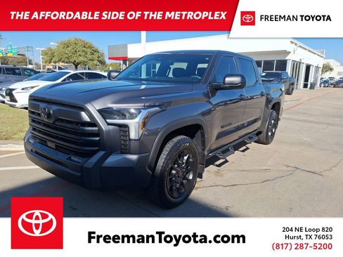 Used 2025 Toyota Tundra SR5 image 1