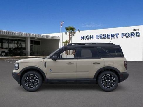 New 2025 Ford Bronco Sport Outer Banks w/ Outer Banks Tech Package+ AWD/4WD image 3