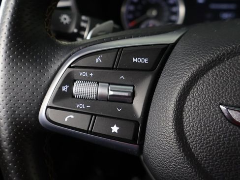 Used 2022 Genesis G70 2.0T w/ Prestige Package image 42