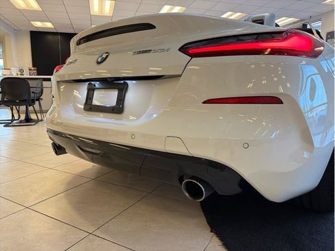 Used 2019 BMW Z4 sDrive30i w/ Convenience Package RWD image 42