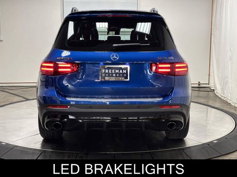 Used 2025 Mercedes-Benz GLB 35 AMG 4MATIC image 8