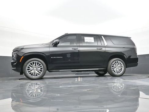 New 2026 Chevrolet Suburban High Country w/ Sun And Tow Package AWD/4WD image 59