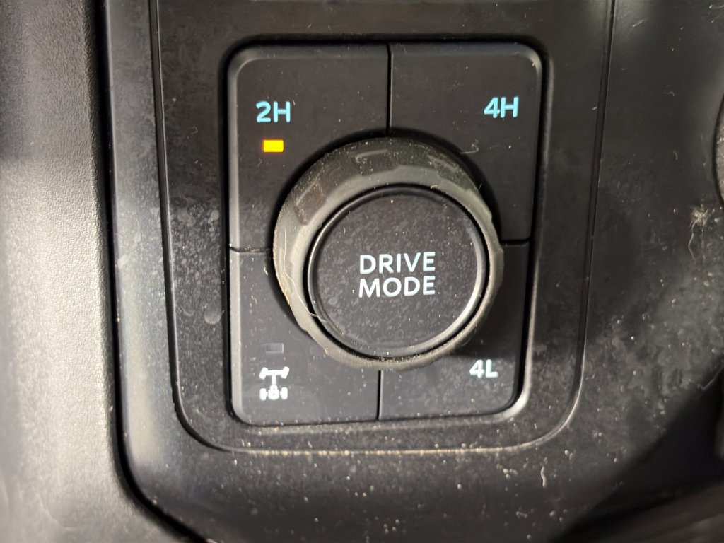 Used 2023 Ford F250 XL w/ STX Appearance Package AWD/4WD image 23
