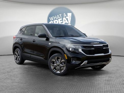 New 2026 Kia Seltos LX image 8