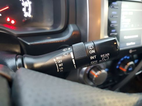 Used 2021 Toyota 4Runner SR5 Premium image 36