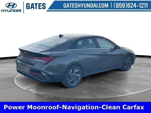 Certified 2024 Hyundai Elantra SEL w/ Convenience Package image 2