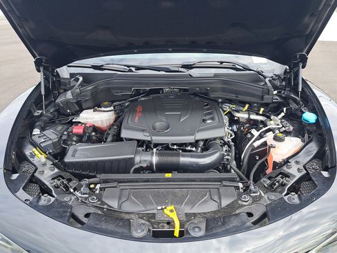 Used 2024 Alfa Romeo Stelvio Ti w/ Performance Driving Package image 32