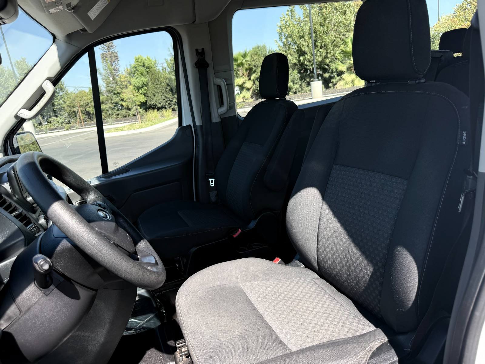 Used 2021 Ford Transit 350 XLT RWD image 13