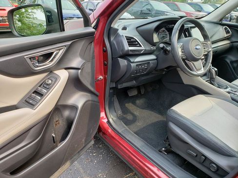 Used 2021 Subaru Forester Limited AWD/4WD image 4