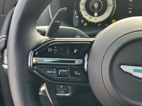 New 2026 Aston Martin DBX 707 image 19