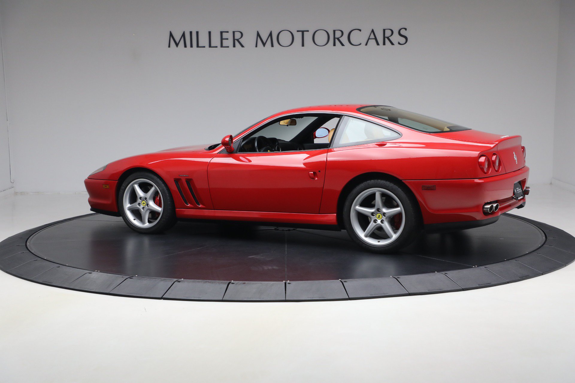 Used 2000 Ferrari 550 Maranello Coupe RWD image 4