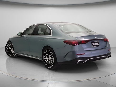 New 2026 Mercedes-Benz E 450 4MATIC Sedan image 2