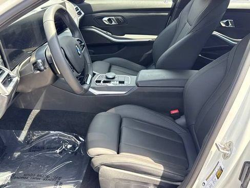 Used 2026 BMW 330i Sedan w/ Convenience Package RWD image 20