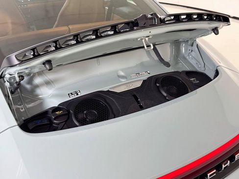 Used 2025 Porsche 911 Carrera RWD image 26