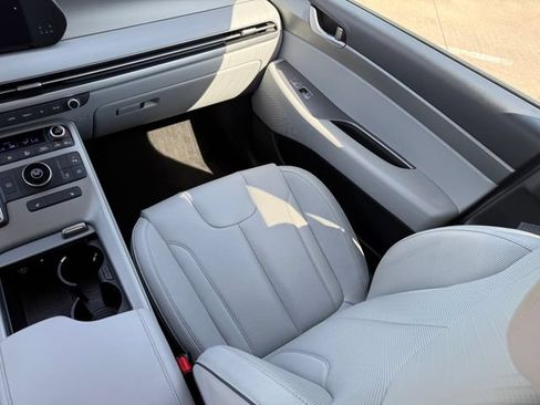 Used 2025 Hyundai Palisade SEL FWD image 28