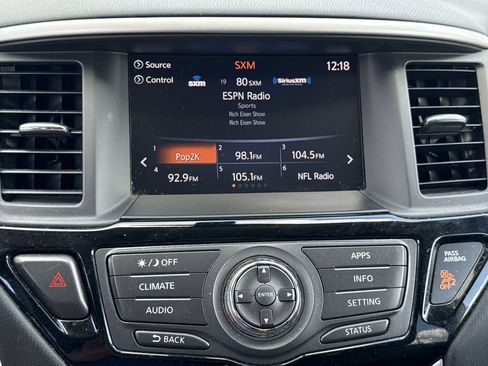 Used 2018 Nissan Pathfinder S FWD image 28