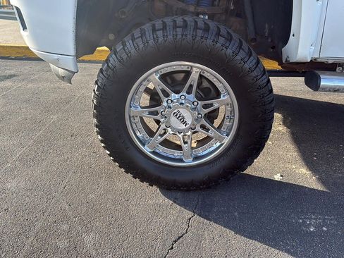 Used 2012 Chevrolet Silverado 3500 LT w/ Interior Plus Package image 9