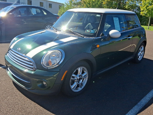 Used 2012 MINI Cooper Hardtop FWD image 2