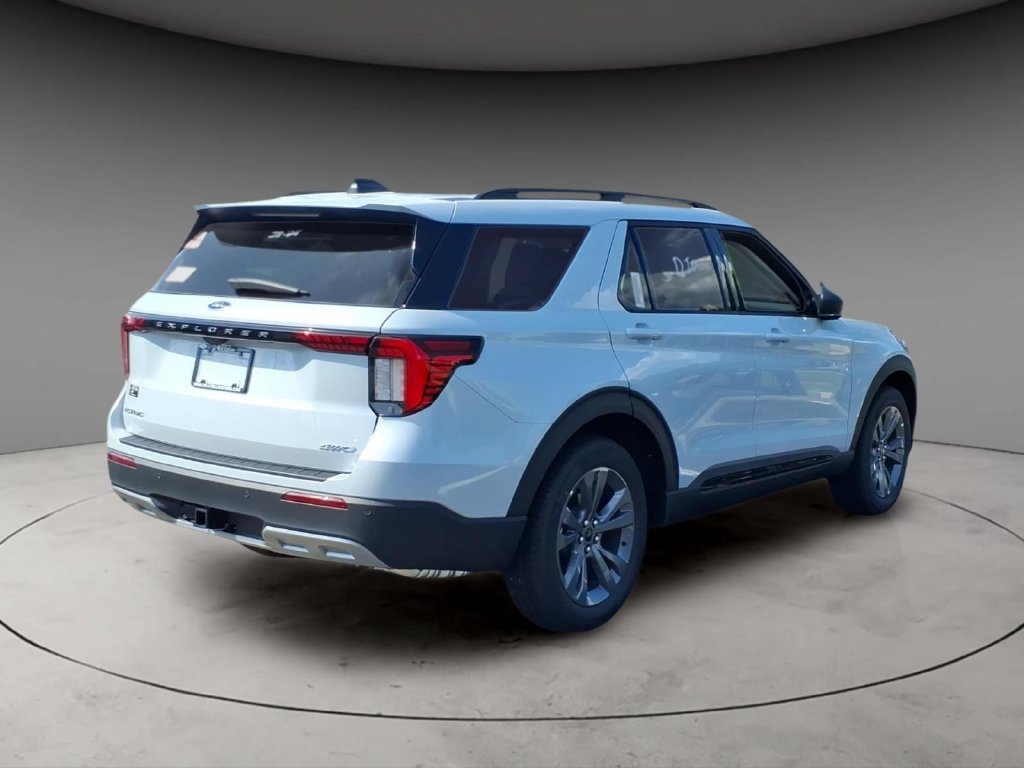 New 2026 Ford Explorer Active w/ Active Comfort Package AWD/4WD image 9
