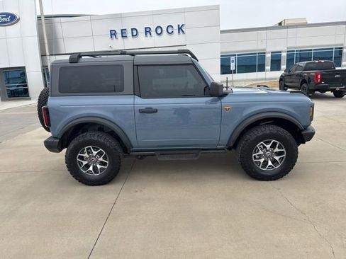 Used 2024 Ford Bronco Badlands image 2