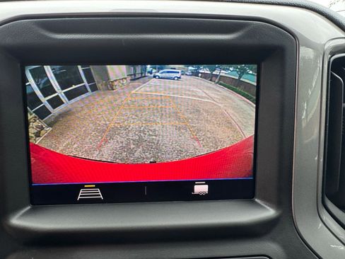 Used 2021 Chevrolet Silverado 1500 Custom Trail Boss AWD/4WD image 30