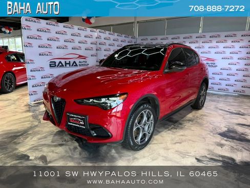 Used 2024 Alfa Romeo Stelvio Sprint RWD image 1