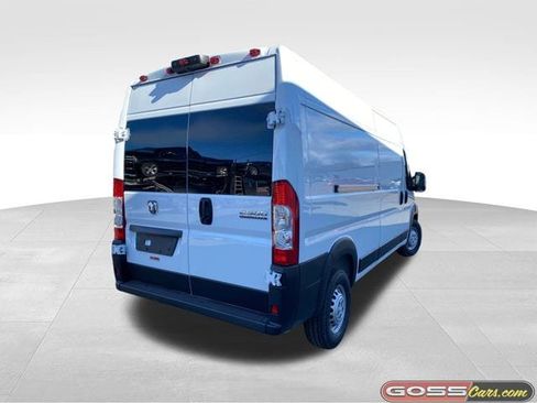 New 2025 RAM ProMaster 2500 w/ Convenience Group image 3