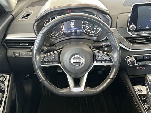 Used 2024 Nissan Altima 2.5 SR image 16