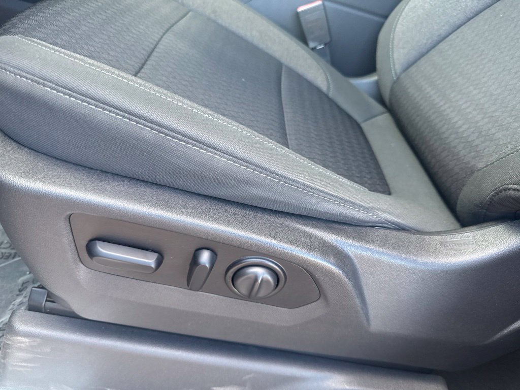 Used 2021 Chevrolet Silverado 1500 RST w/ Bed Protection Package AWD/4WD image 12