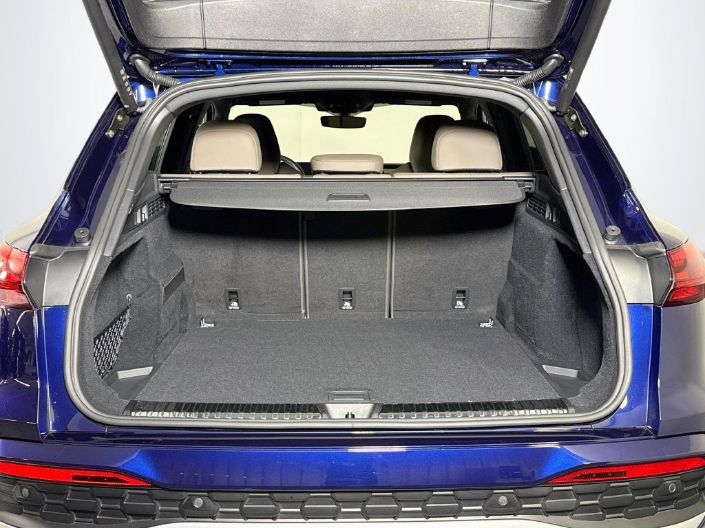 Used 2025 Audi Q5 Premium Plus AWD/4WD image 22