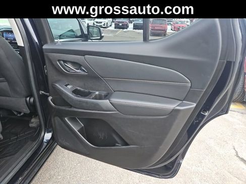 Used 2020 Chevrolet Traverse LT w/ Driver Confidence II Package AWD/4WD image 34