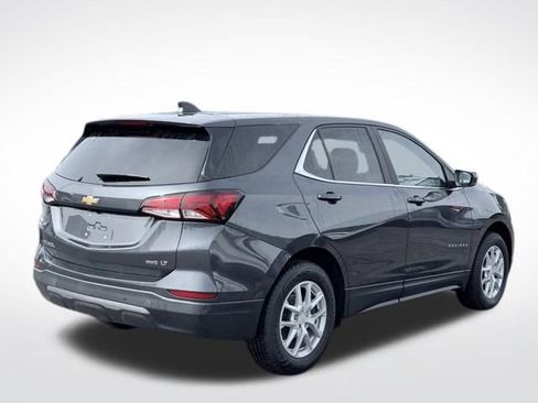 Used 2023 Chevrolet Equinox LT w/ Driver Convenience Package AWD/4WD image 6