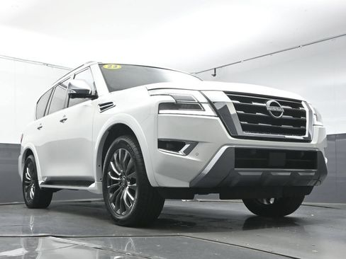 Used 2023 Nissan Armada Platinum w/ Captain's Chairs Package AWD/4WD image 34