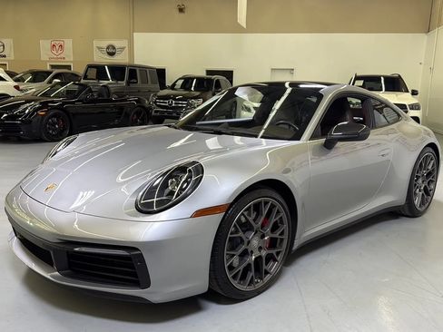 Used 2021 Porsche 911 Carrera 4S AWD/4WD image 6