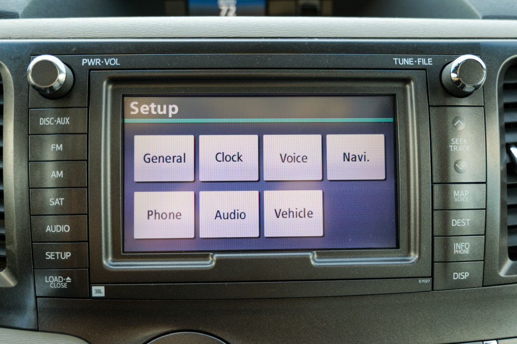 Used 2011 Toyota Sienna XLE w/ Premium Pkg FWD image 53