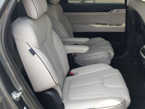 Used 2023 Hyundai Palisade Calligraphy w/ Cargo Package FWD image 21